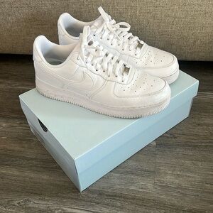 Drake’s Nike Air Force 1 sz 10.5